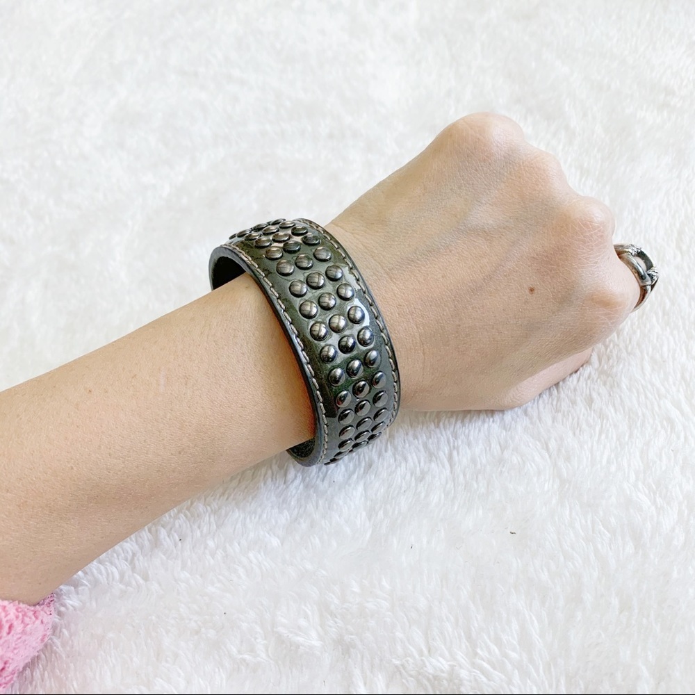 NIB Authentic Burberry Patent Leather Bracelet